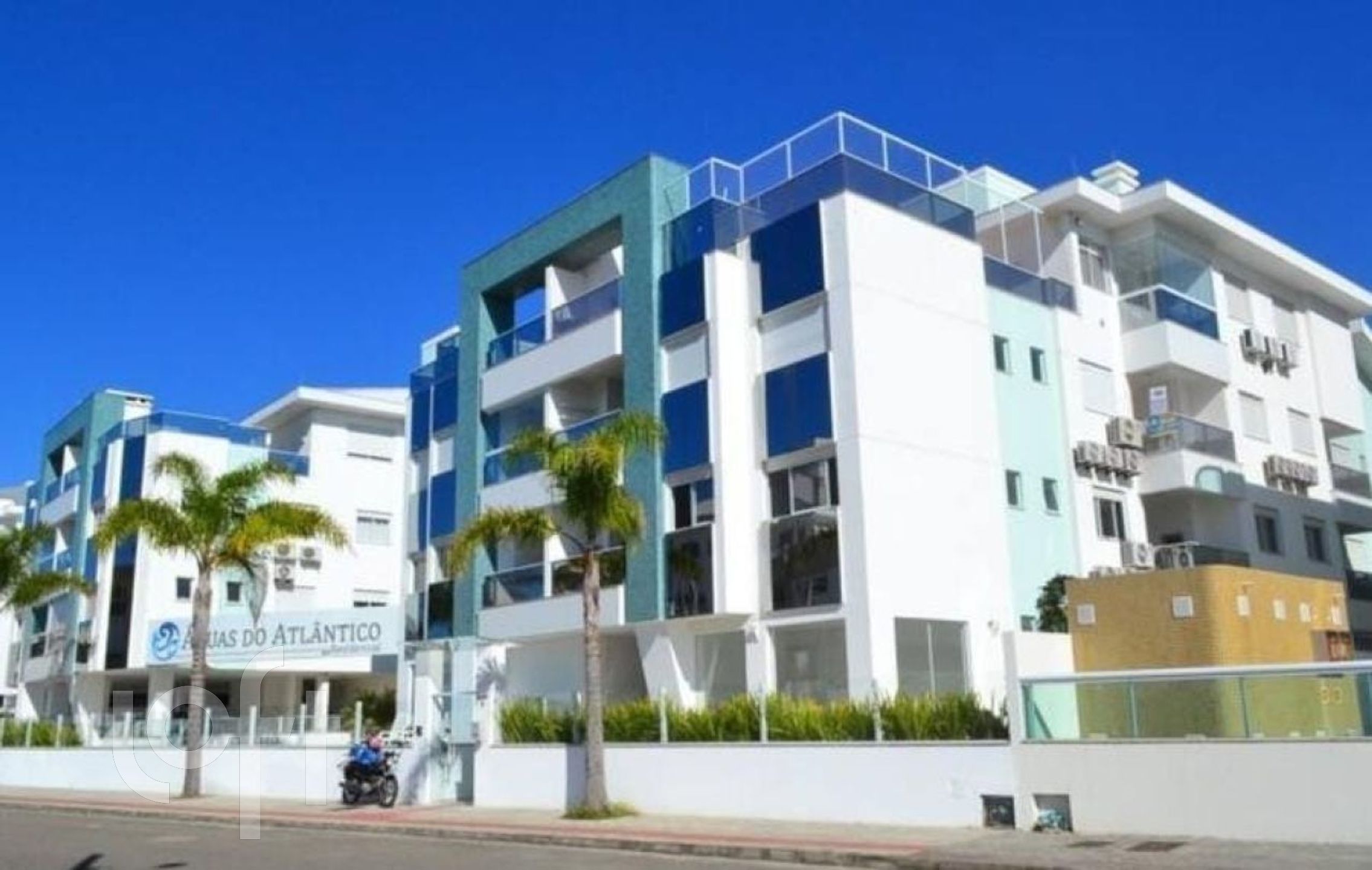 Apartamento à venda em Cachoeira do bom Jesus com 200 m², 4 quartos, 2 suítes, 2 vagas