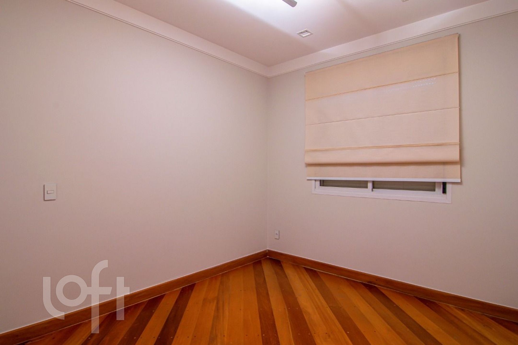 Apartamento à venda com 4 quartos, 270m² - Foto 36