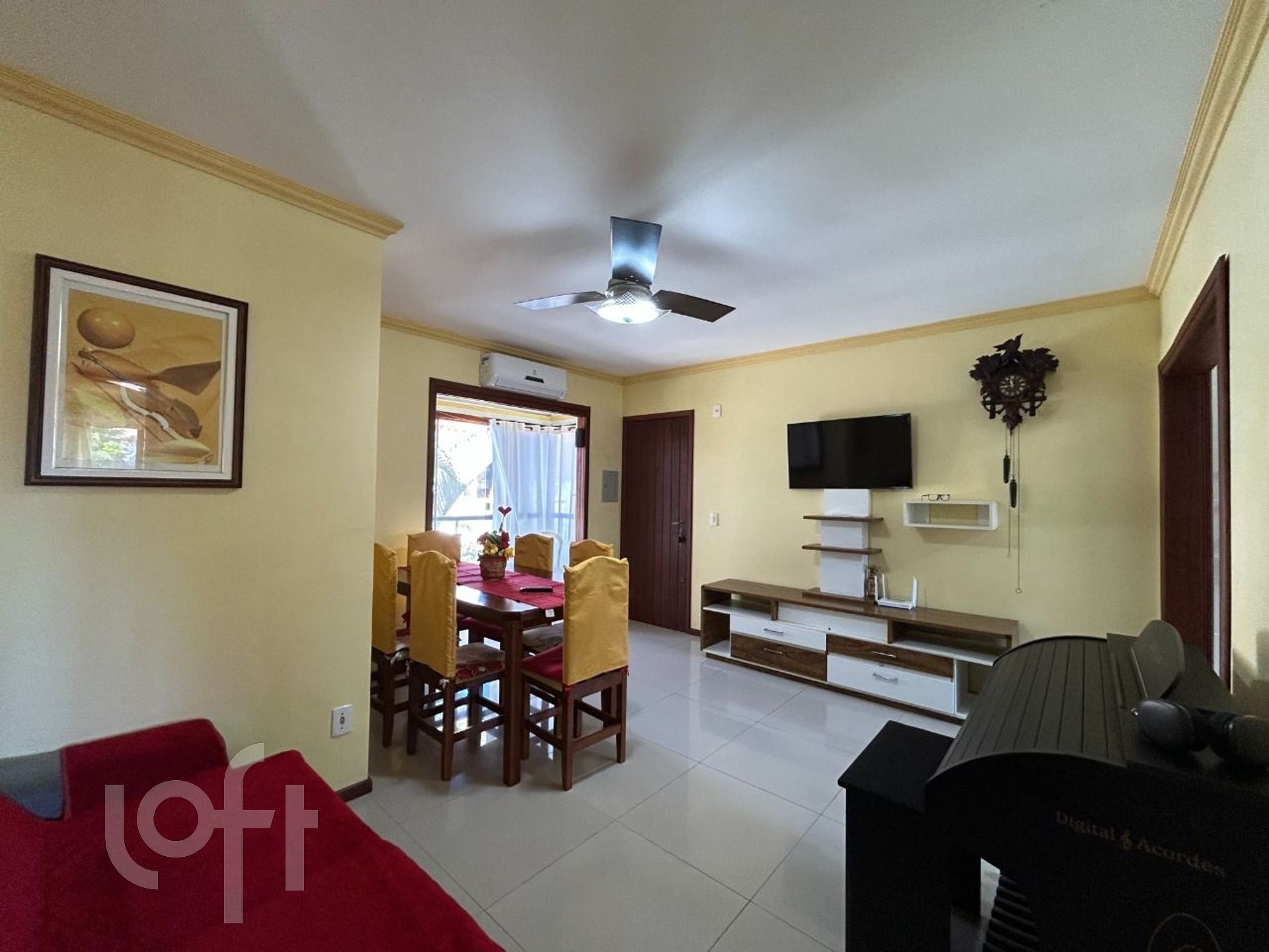 Apartamento à venda em Canasvieiras com 69 m², 3 quartos, 1 suíte, 1 vaga