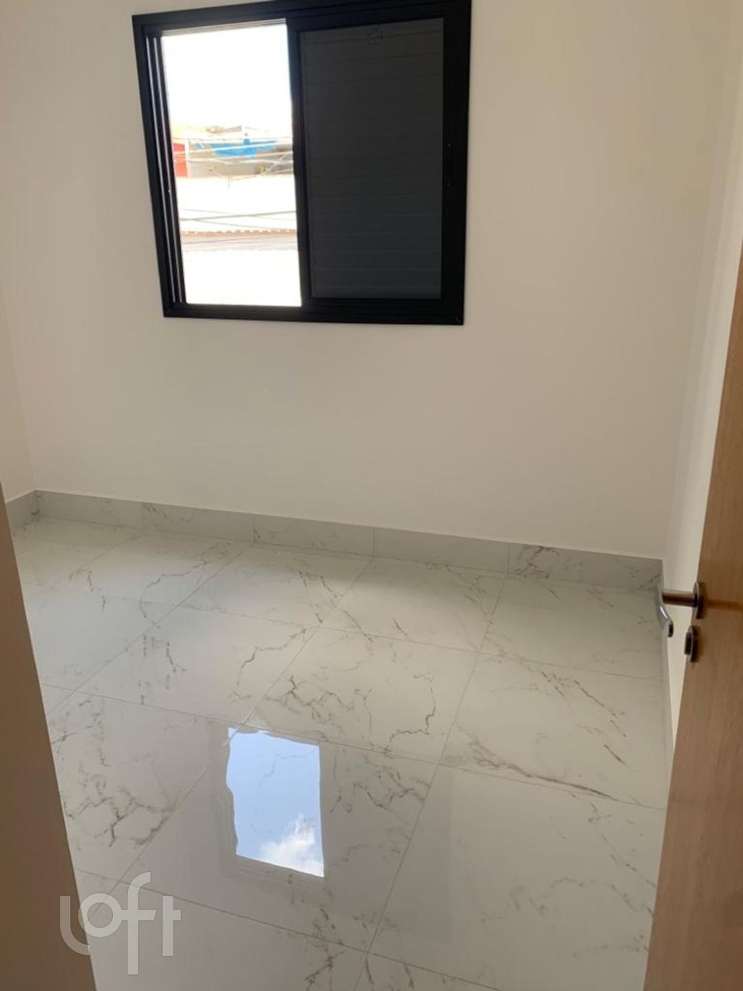 Apartamento à venda com 2 quartos, 44m² - Foto 2