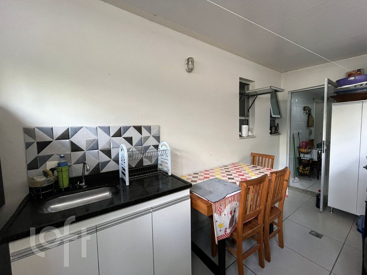 Apartamento à venda com 3 quartos, 85m² - Foto 17