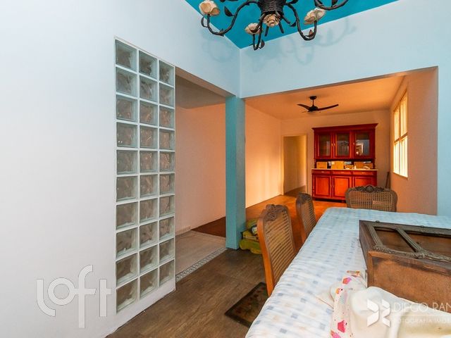 Apartamento com 86m², 2 dormitórios, Farroupilha em Porto Alegre