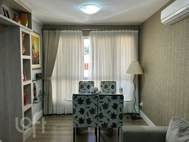 Apartamento com 58m², 2 dormitórios, Boa Vista em Porto Alegre