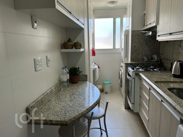 Apartamento com 58m², 2 dormitórios, Boa Vista em Porto Alegre