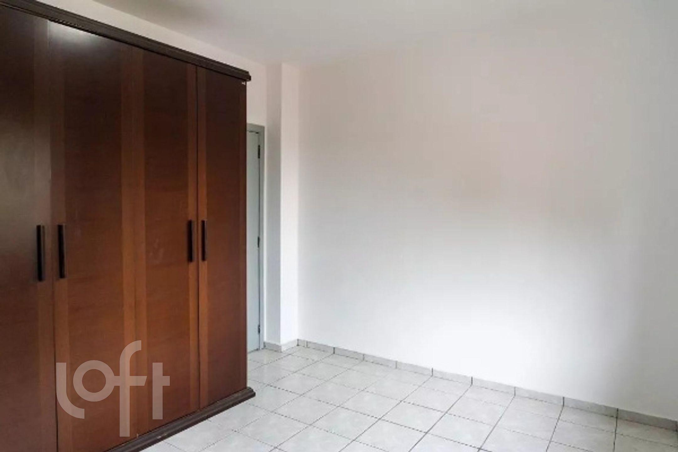 Casa à venda com 5 quartos, 330m² - Foto 10