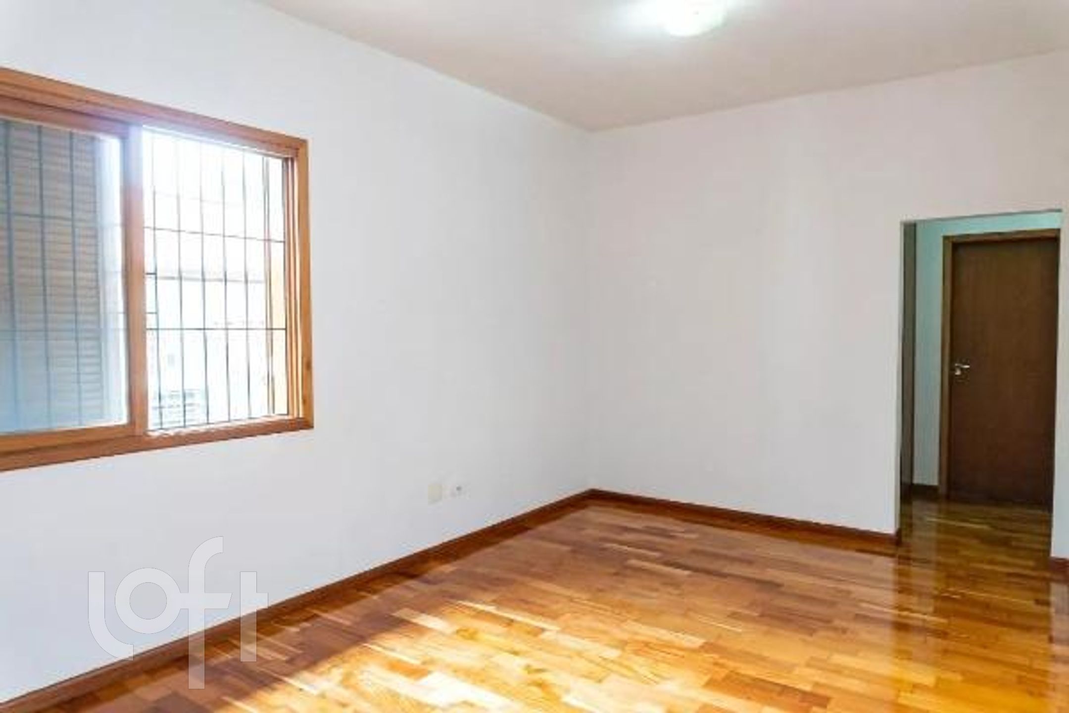 Casa à venda com 5 quartos, 330m² - Foto 16