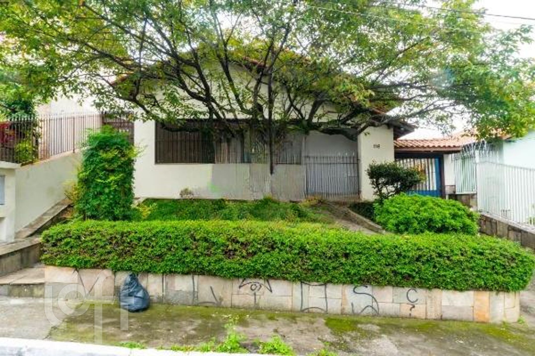 Casa à venda com 5 quartos, 330m² - Foto 30