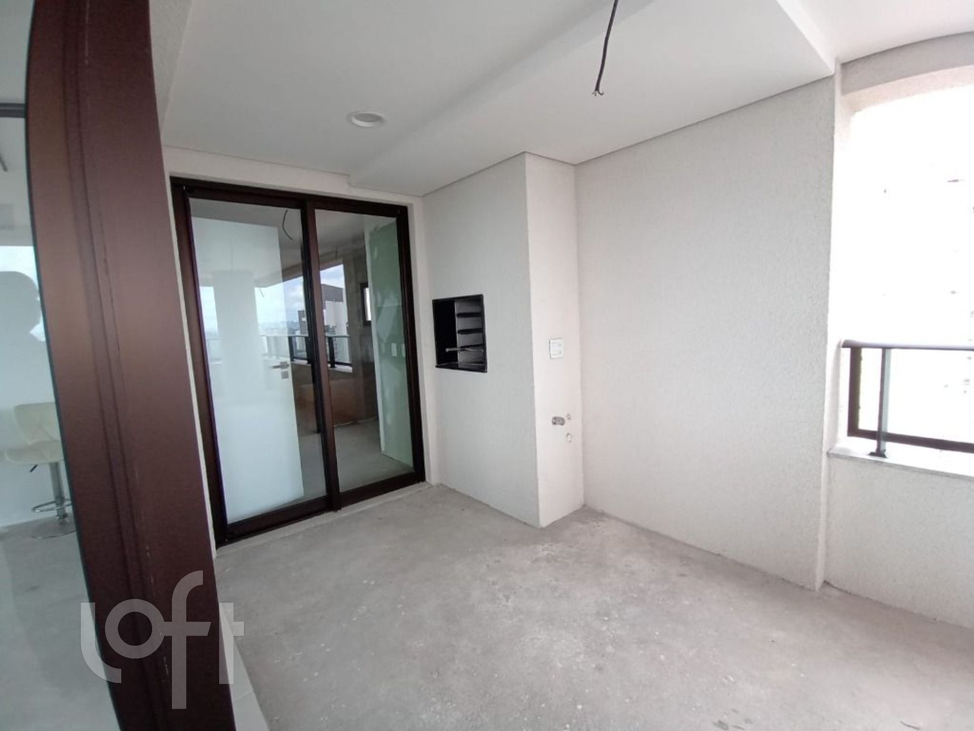 Apartamento à venda com 4 quartos, 218m² - Foto 11