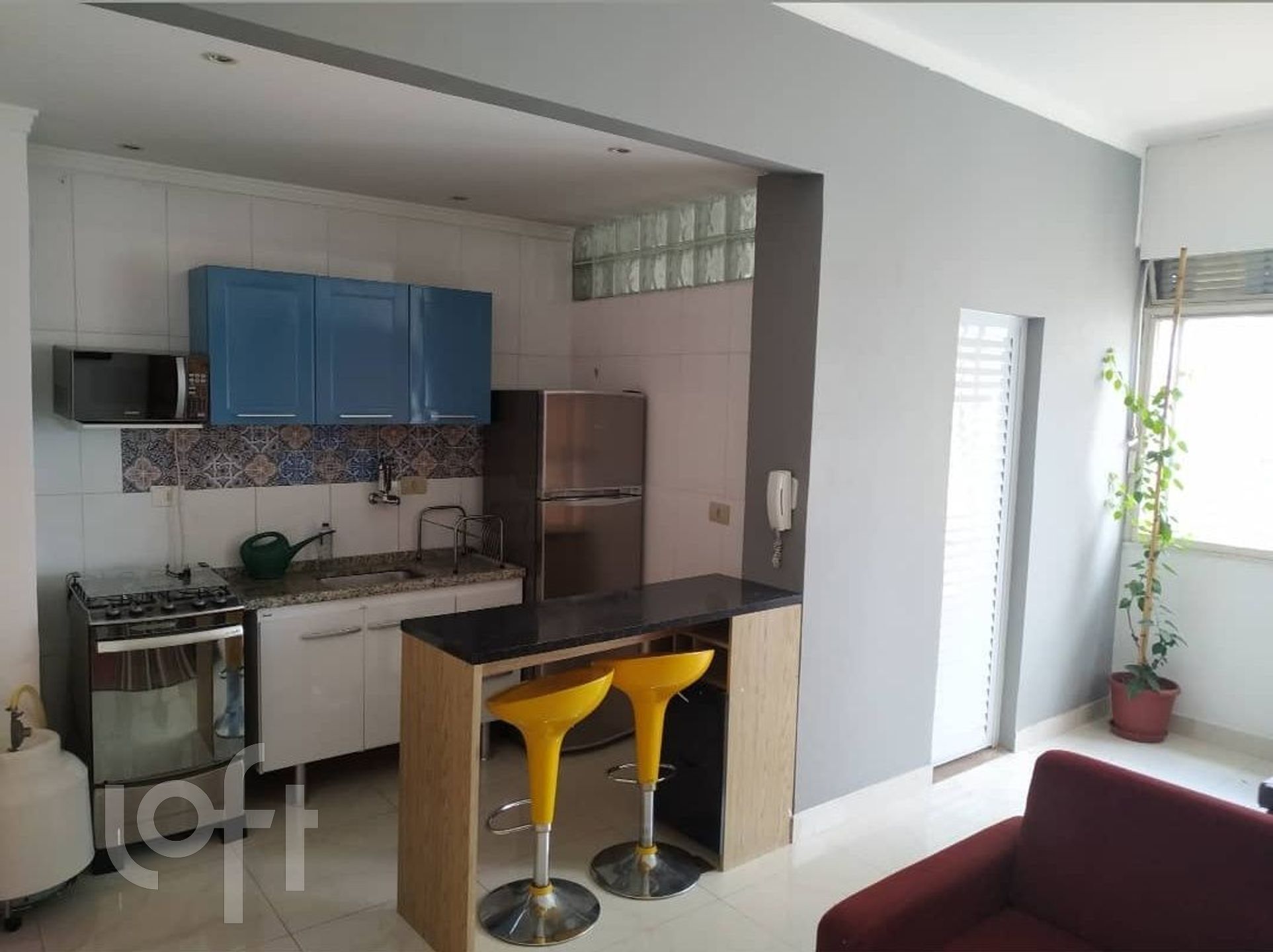 Apartamento à venda com 1 quarto, 29m² - Foto 2