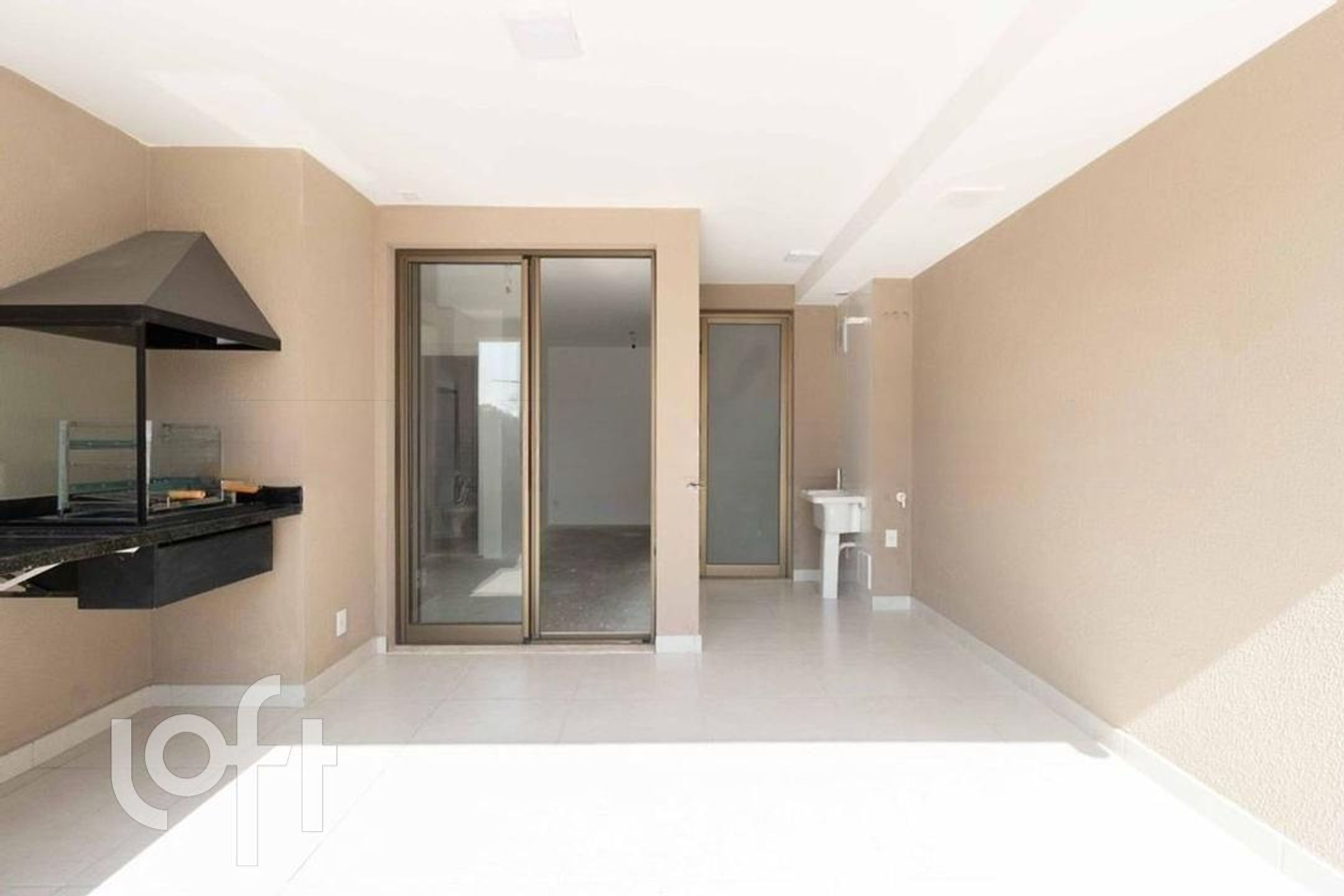 Apartamento à venda com 2 quartos, 145m² - Foto 2