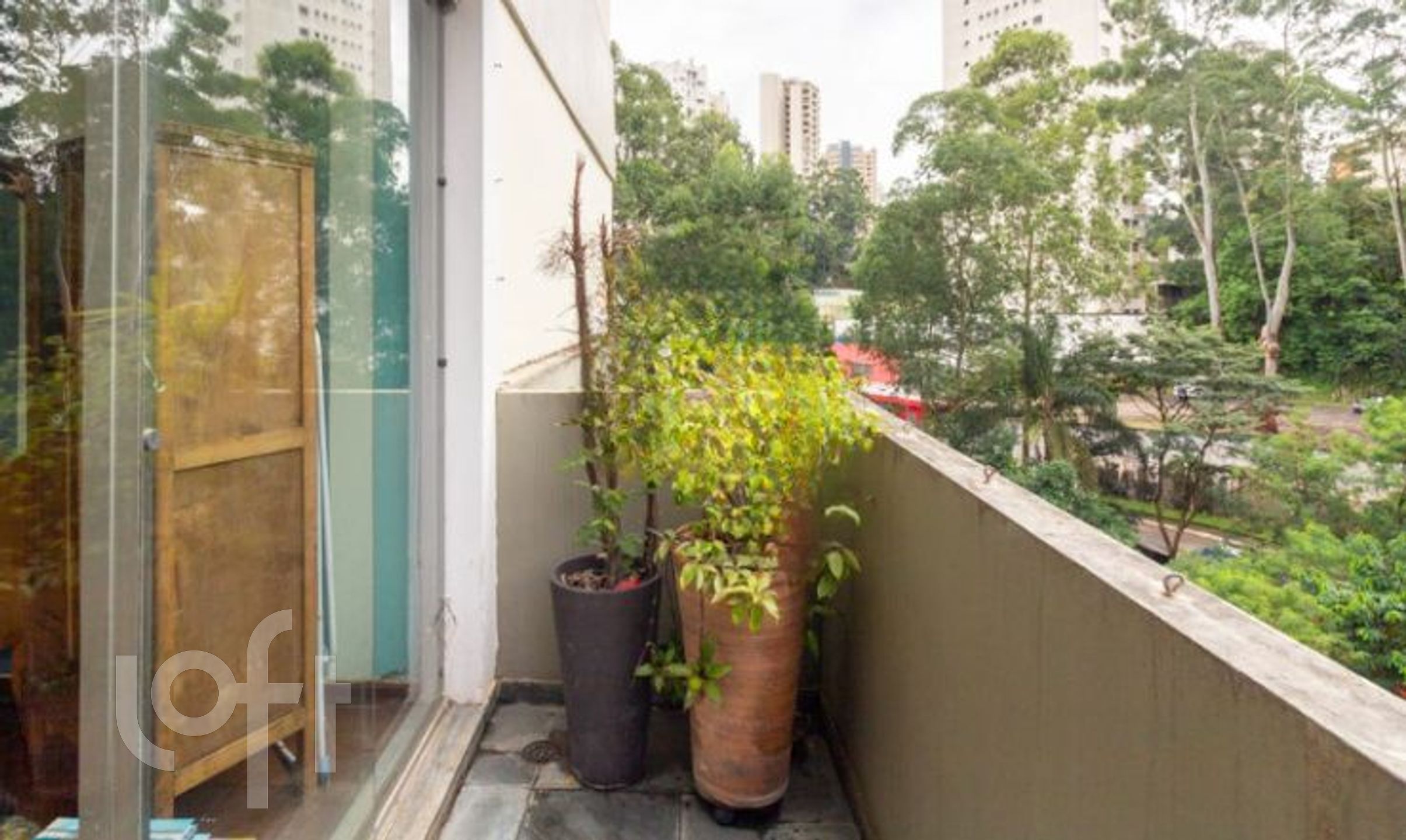 Apartamento à venda com 3 quartos, 159m² - Foto 6