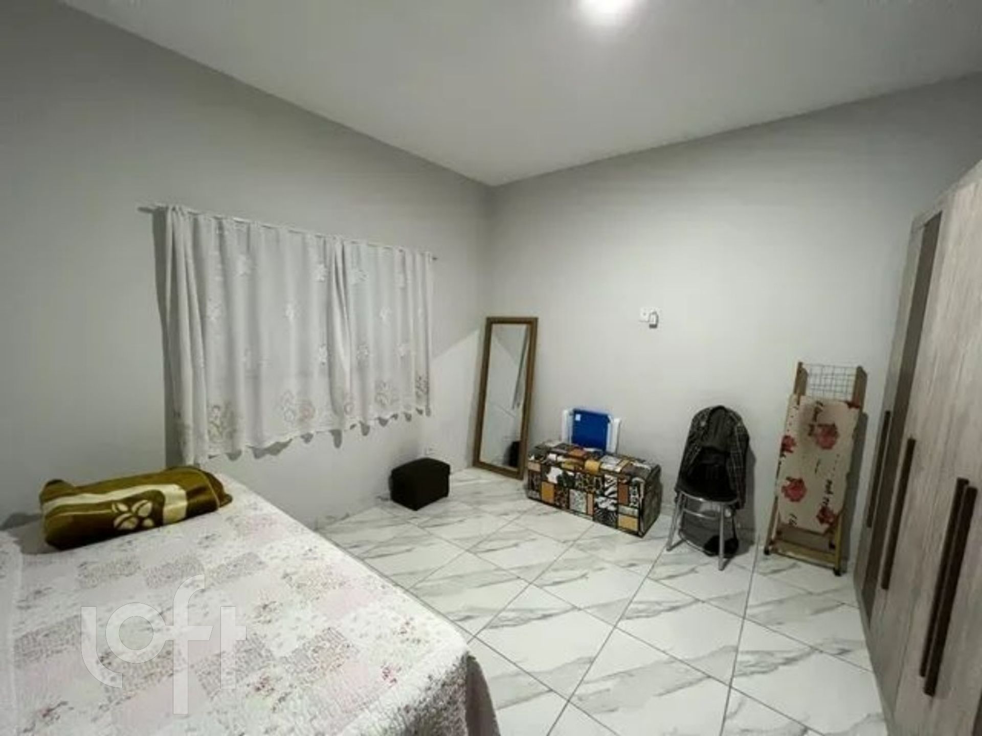 Casa à venda com 2 quartos, 300m² - Foto 8