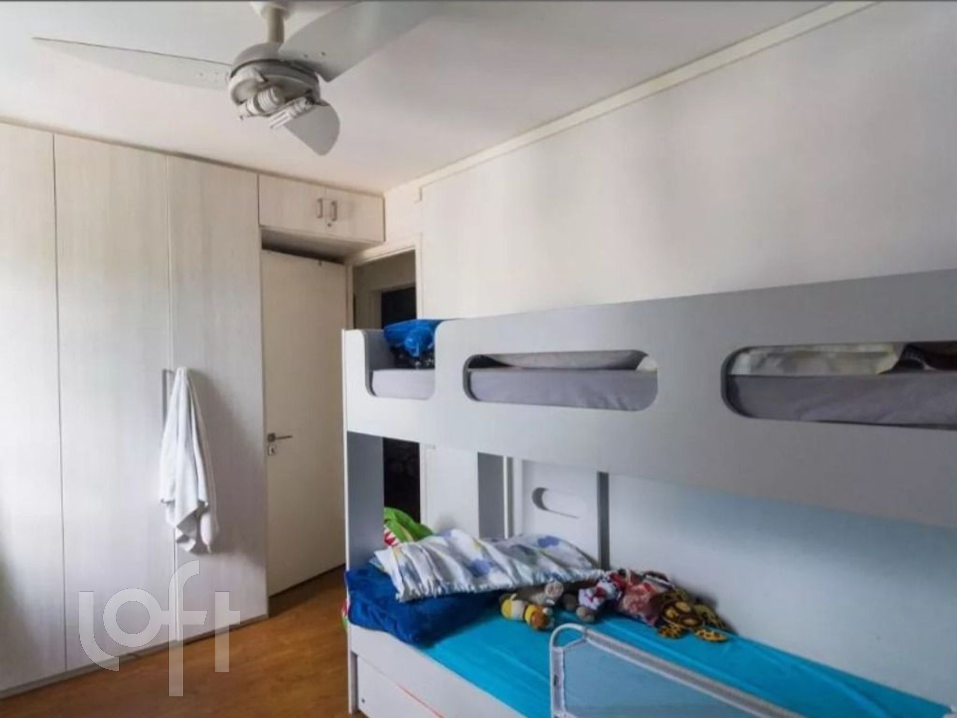 Apartamento à venda com 3 quartos, 86m² - Foto 13