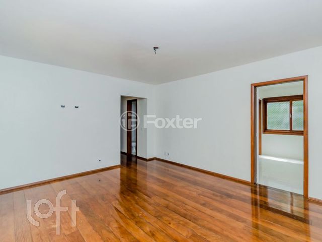 Apartamento com 120m², 3 dormitórios, 1 suíte, 2 vagas, Auxiliadora em Porto Alegre