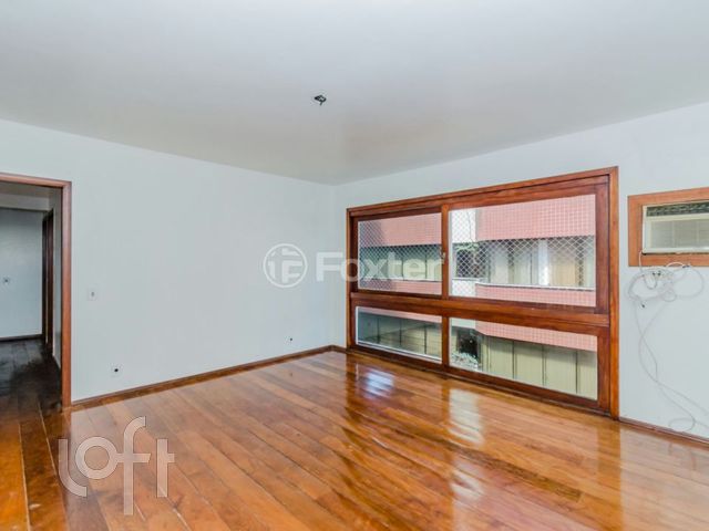 Apartamento com 120m², 3 dormitórios, 1 suíte, 2 vagas, Auxiliadora em Porto Alegre