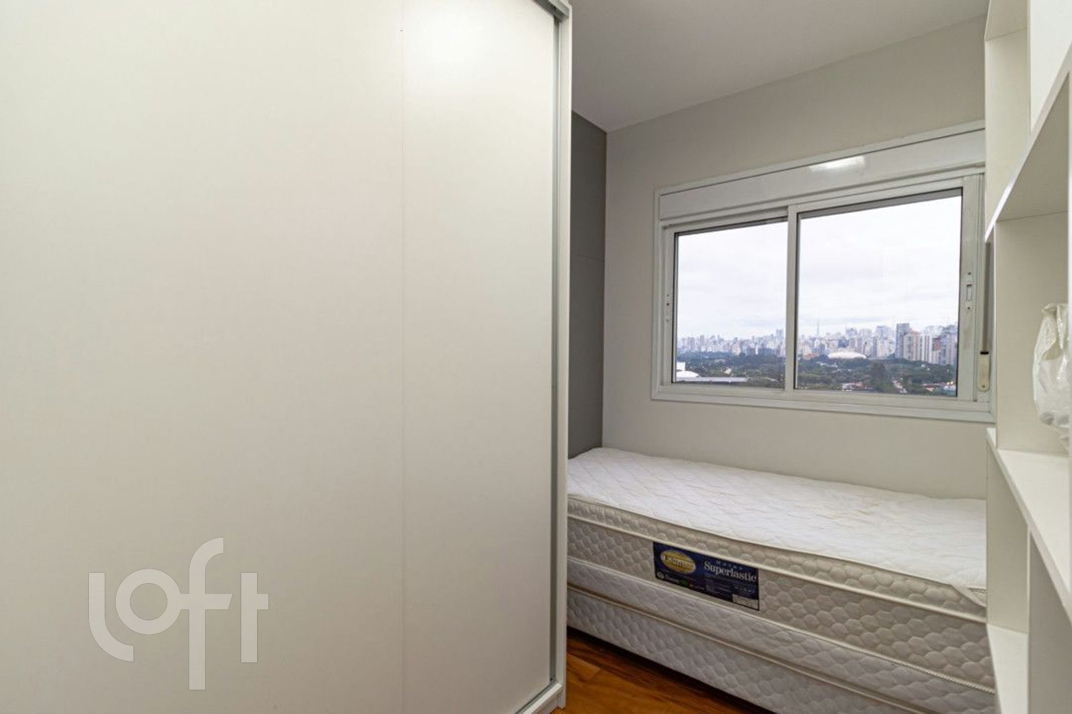 Apartamento à venda com 2 quartos, 57m² - Foto 17