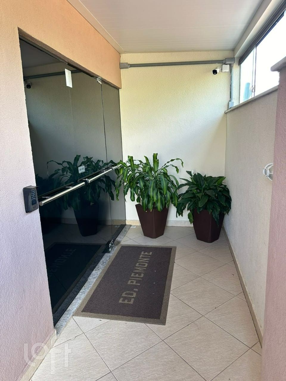 Apartamento à venda com 3 quartos, 81m² - Foto 18