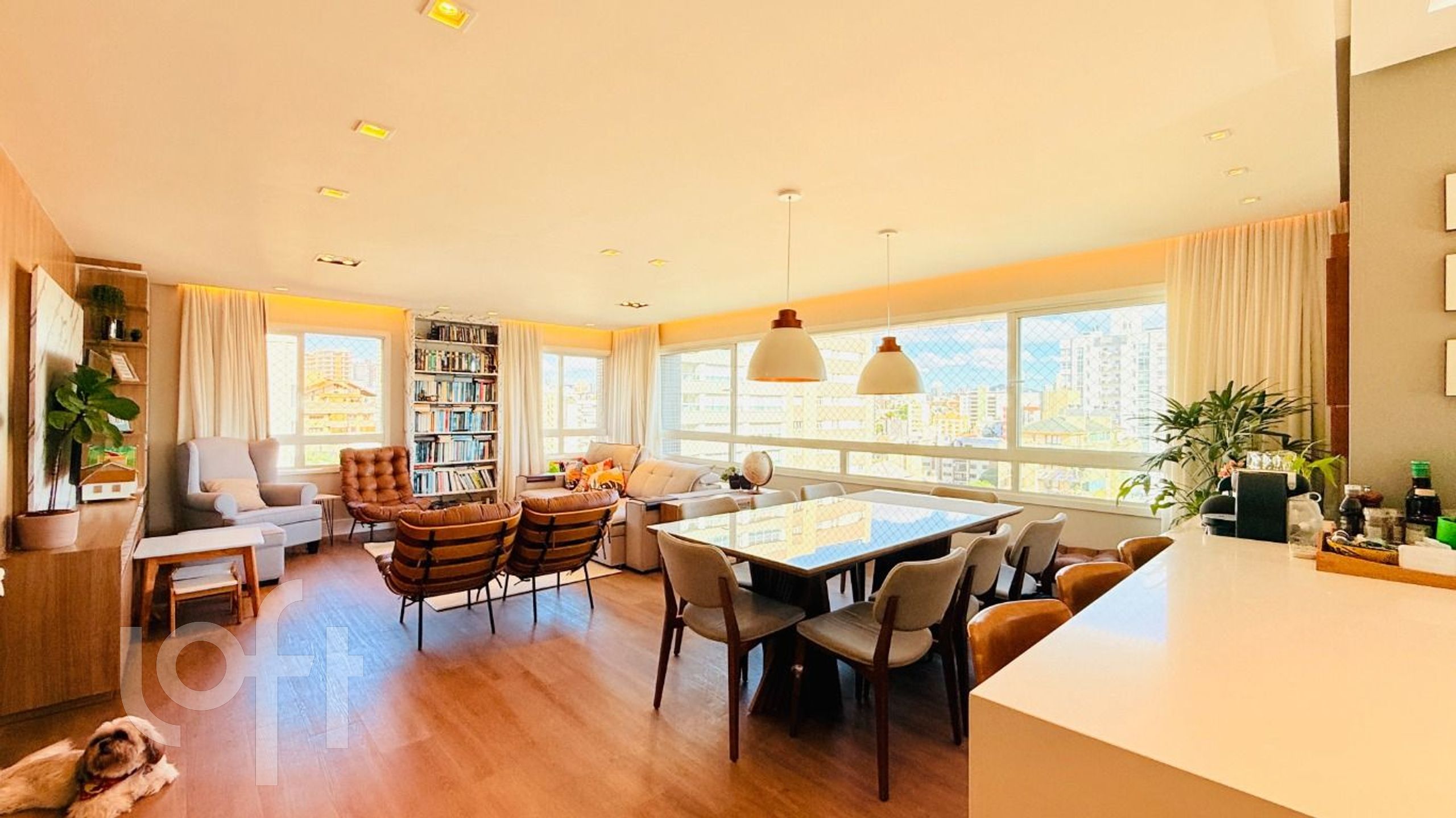Apartamento com 140m², 3 dormitórios, 3 suítes, 2 vagas, Bela Vista em Porto Alegre