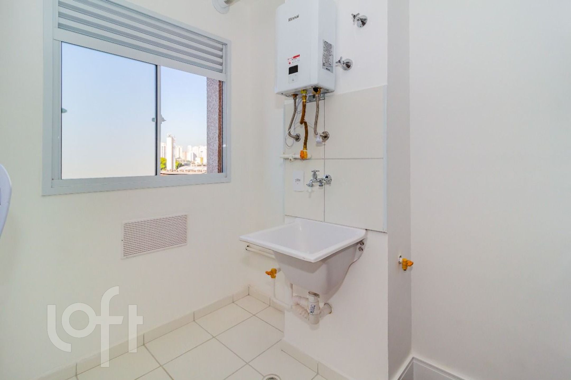 Apartamento à venda com 2 quartos, 39m² - Foto 11