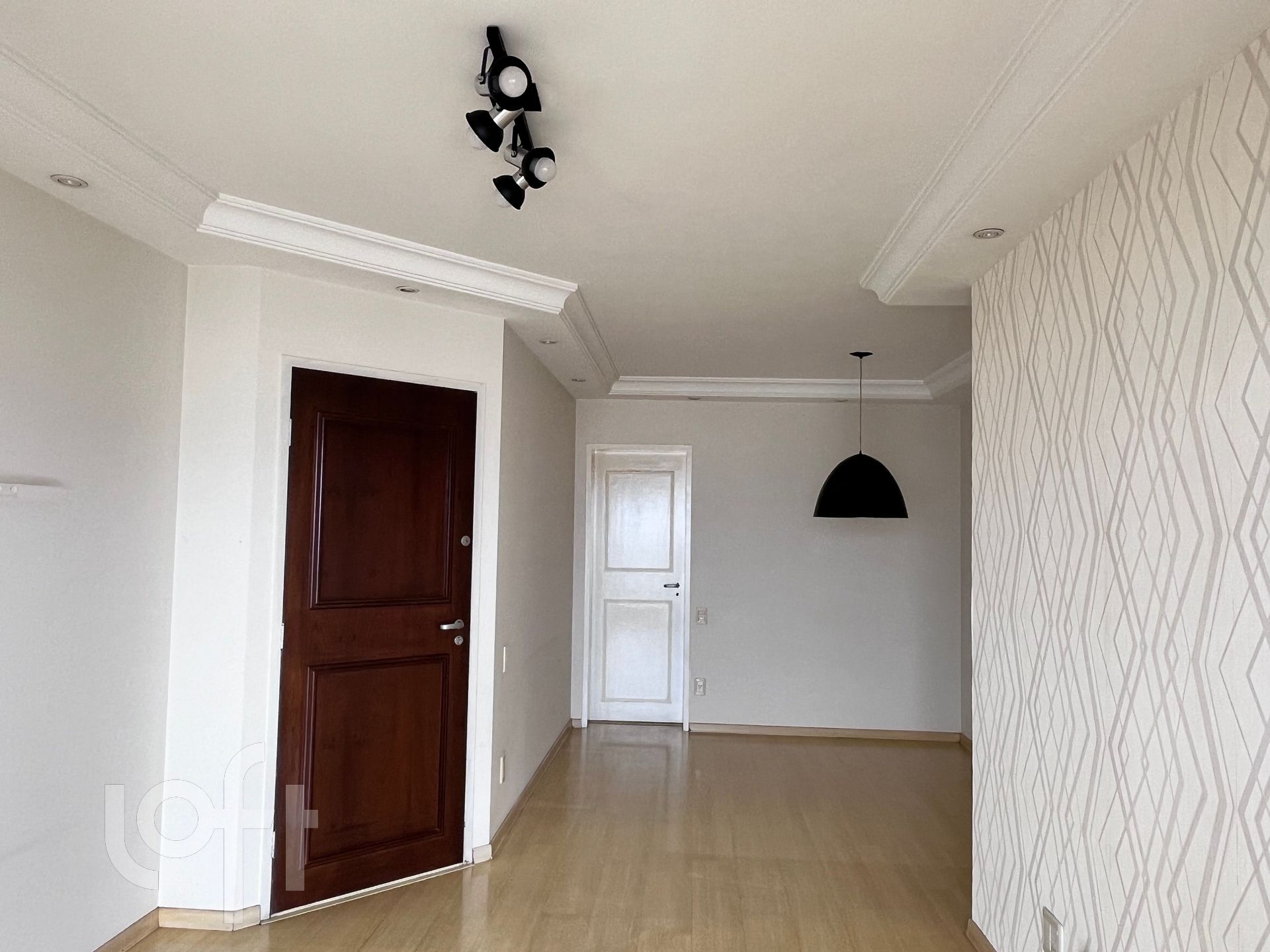 Apartamento à venda com 3 quartos, 83m² - Foto 3