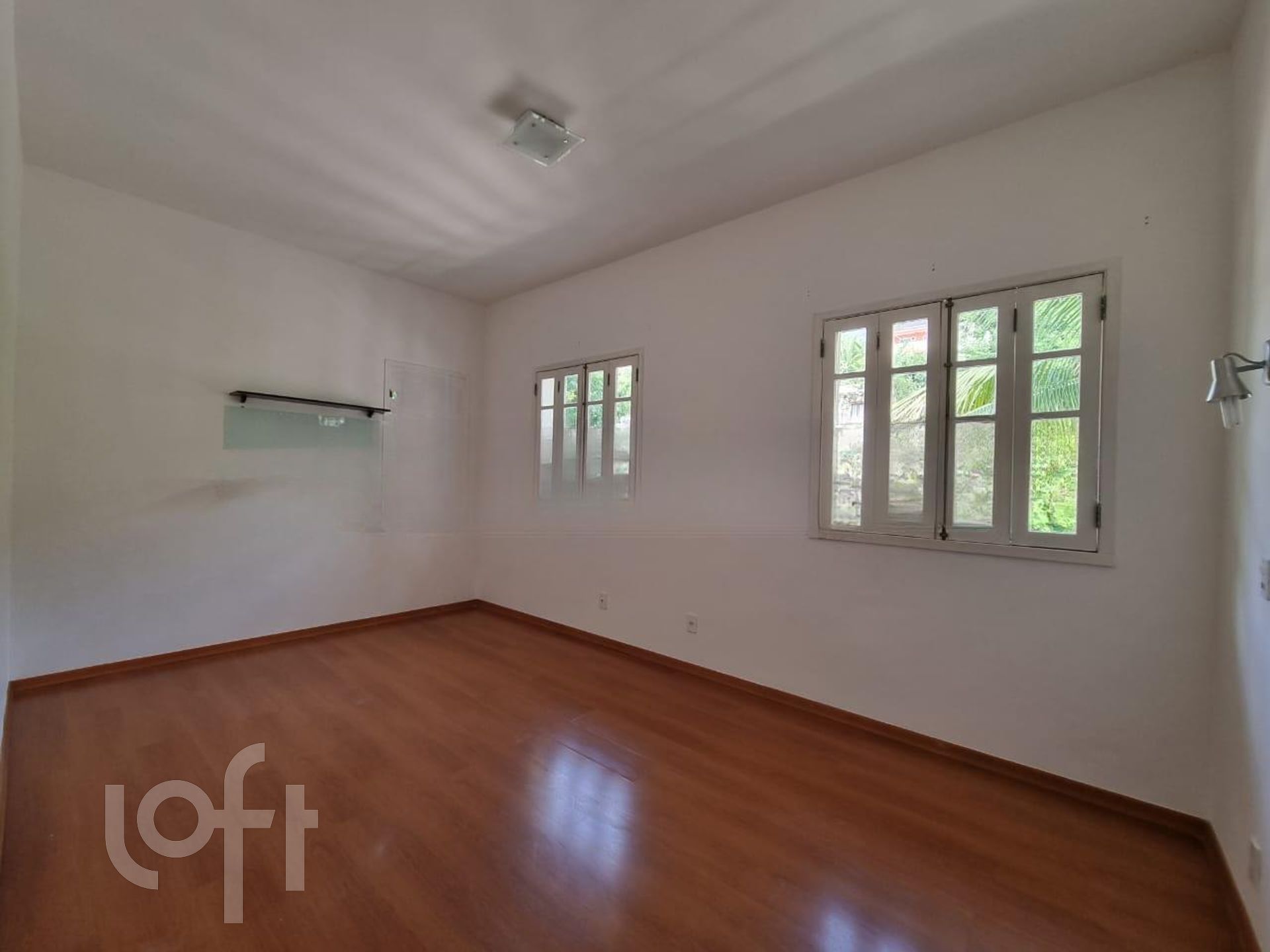 Casa à venda com 4 quartos, 347m² - Foto 8