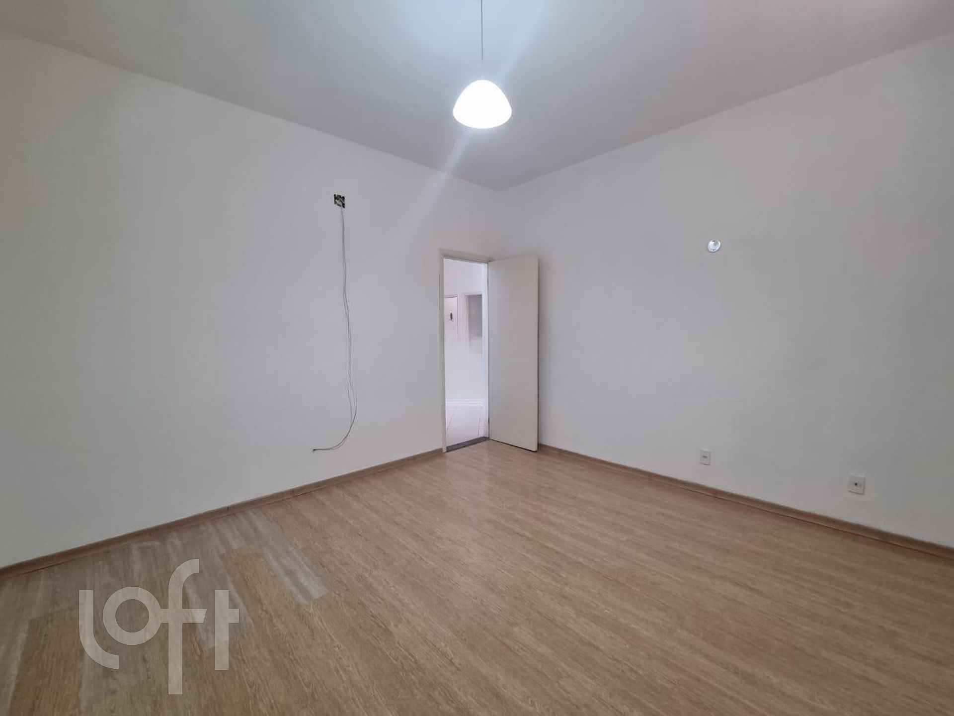 Casa à venda com 4 quartos, 347m² - Foto 10