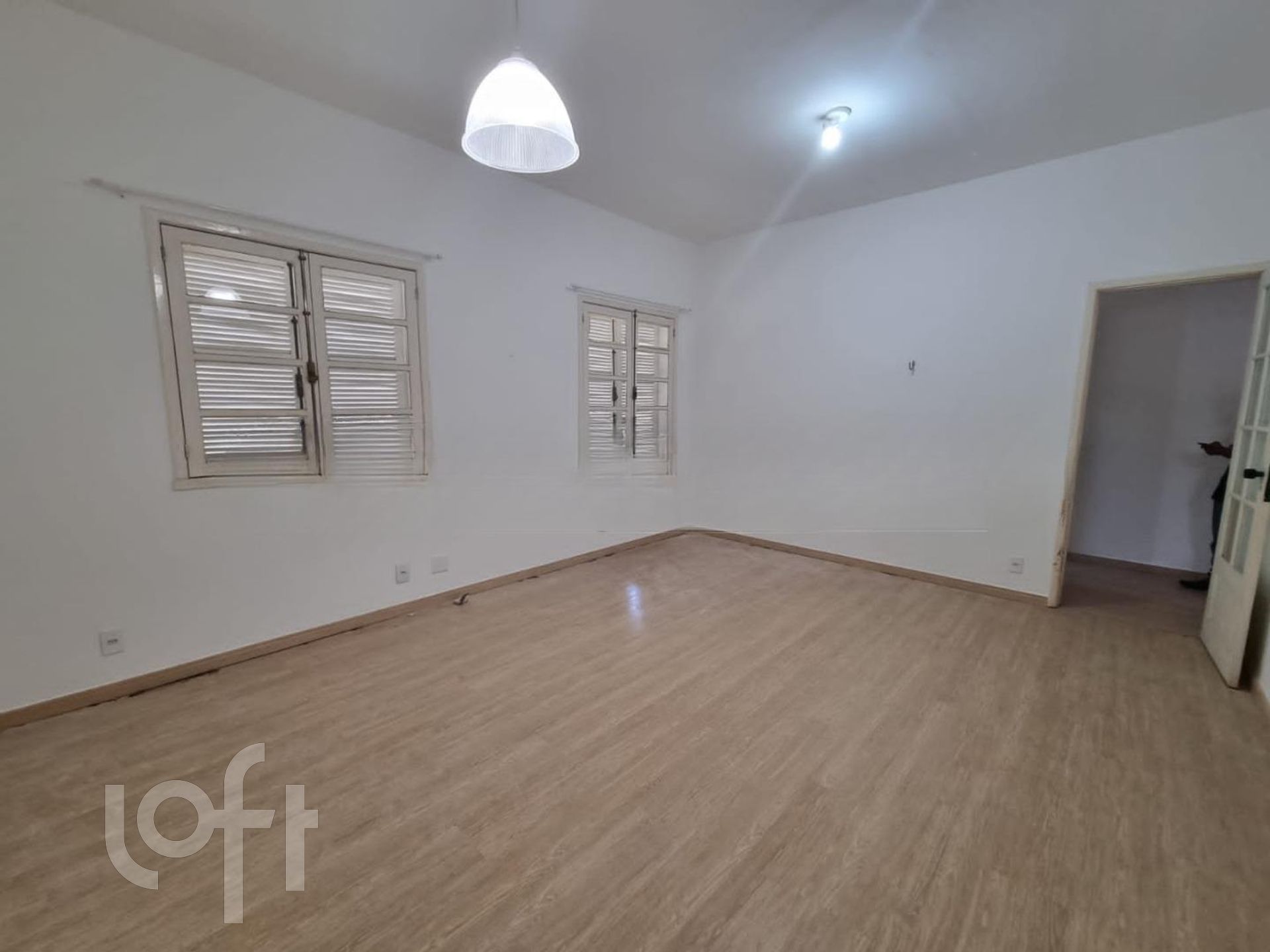 Casa à venda com 4 quartos, 347m² - Foto 16