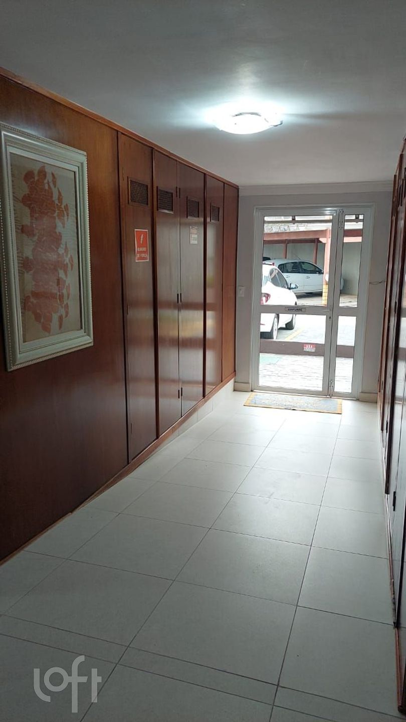 Apartamento à venda com 2 quartos, 66m² - Foto 21