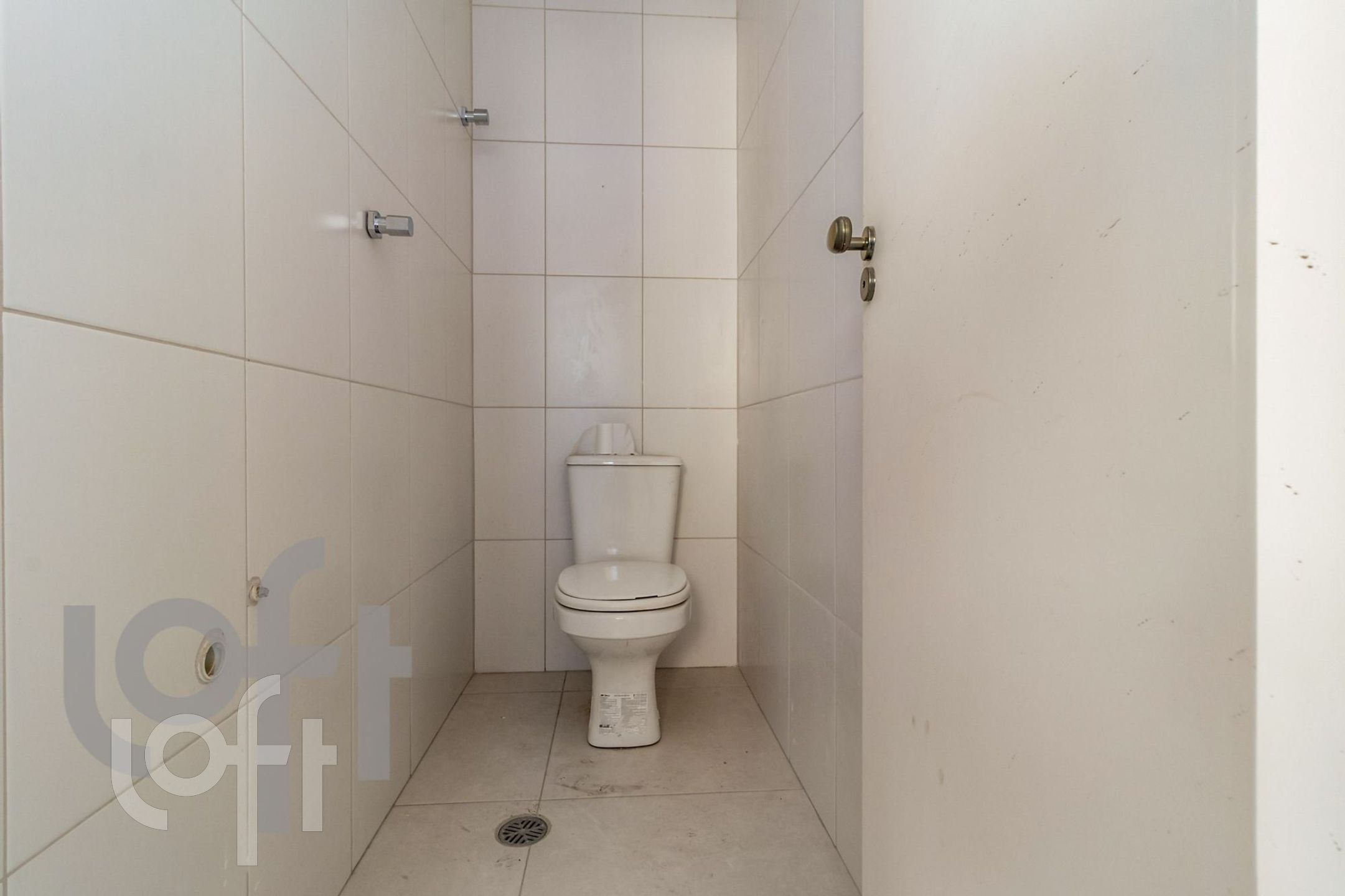 Apartamento à venda com 4 quartos, 196m² - Foto 6