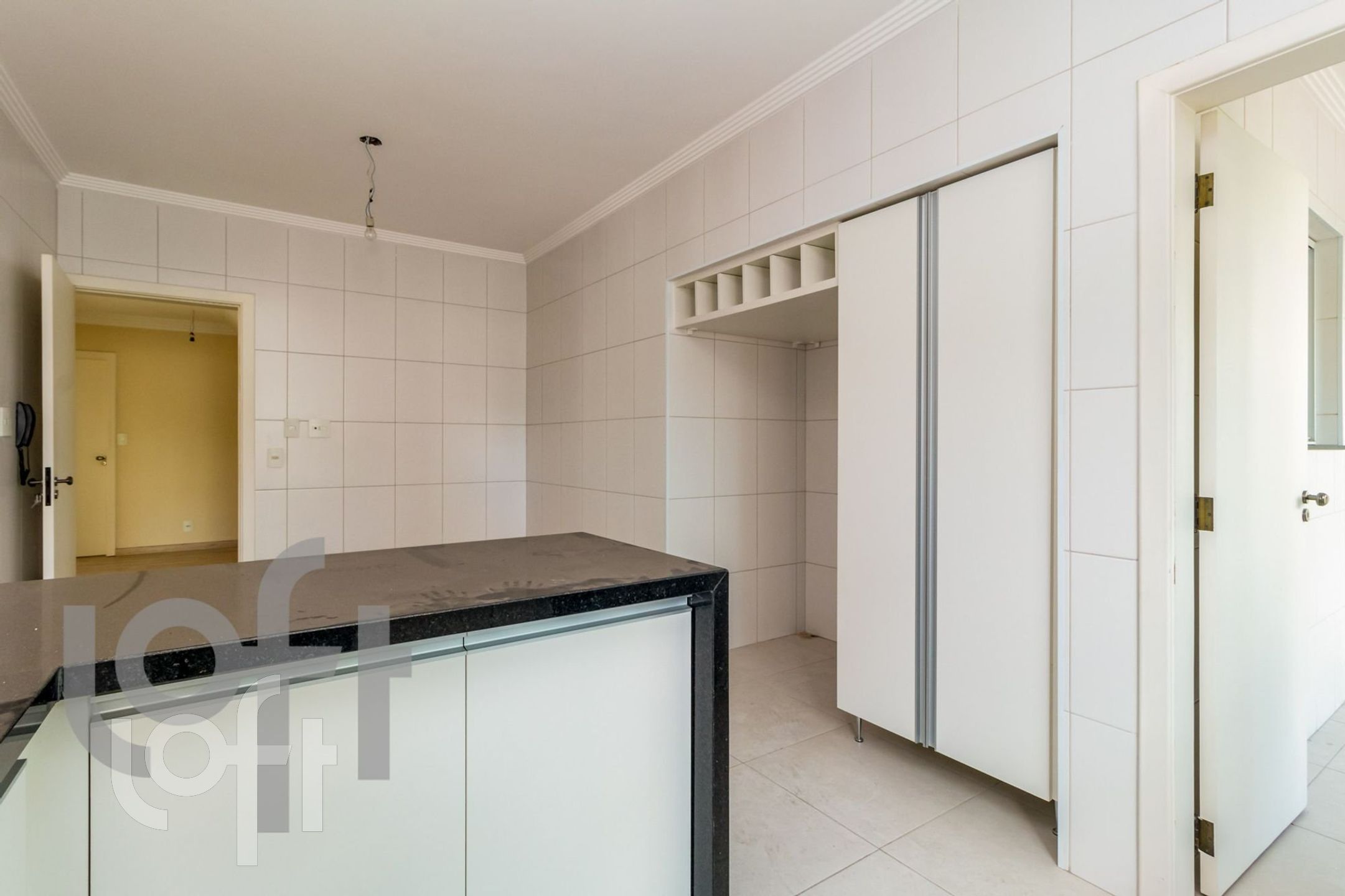 Apartamento à venda com 4 quartos, 196m² - Foto 28