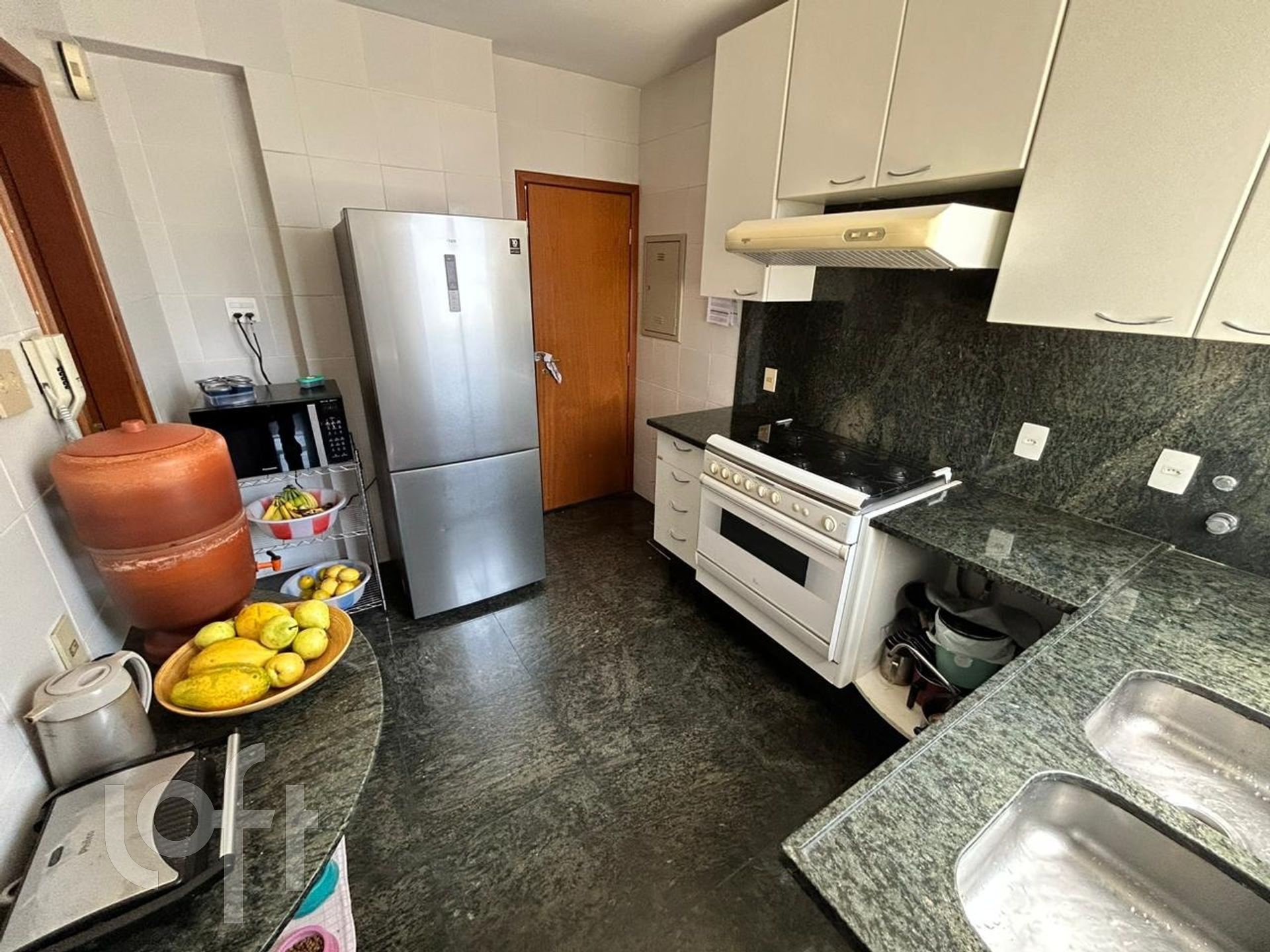 Apartamento à venda com 4 quartos, 145m² - Foto 18