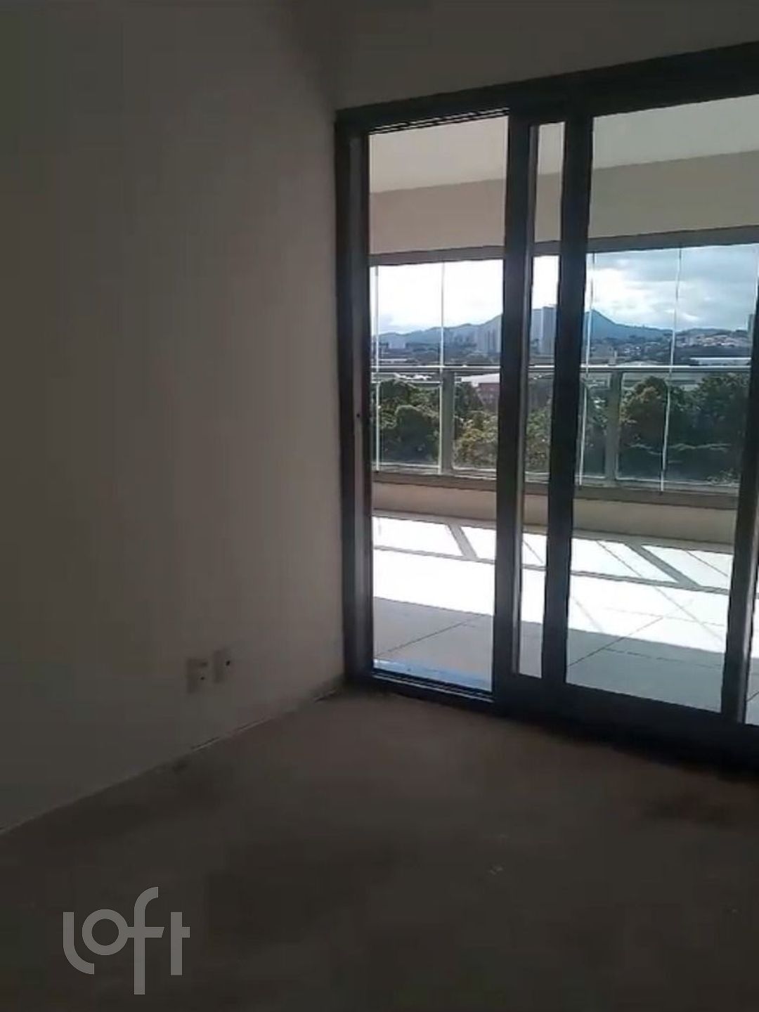 Apartamento à venda com 4 quartos, 147m² - Foto 6