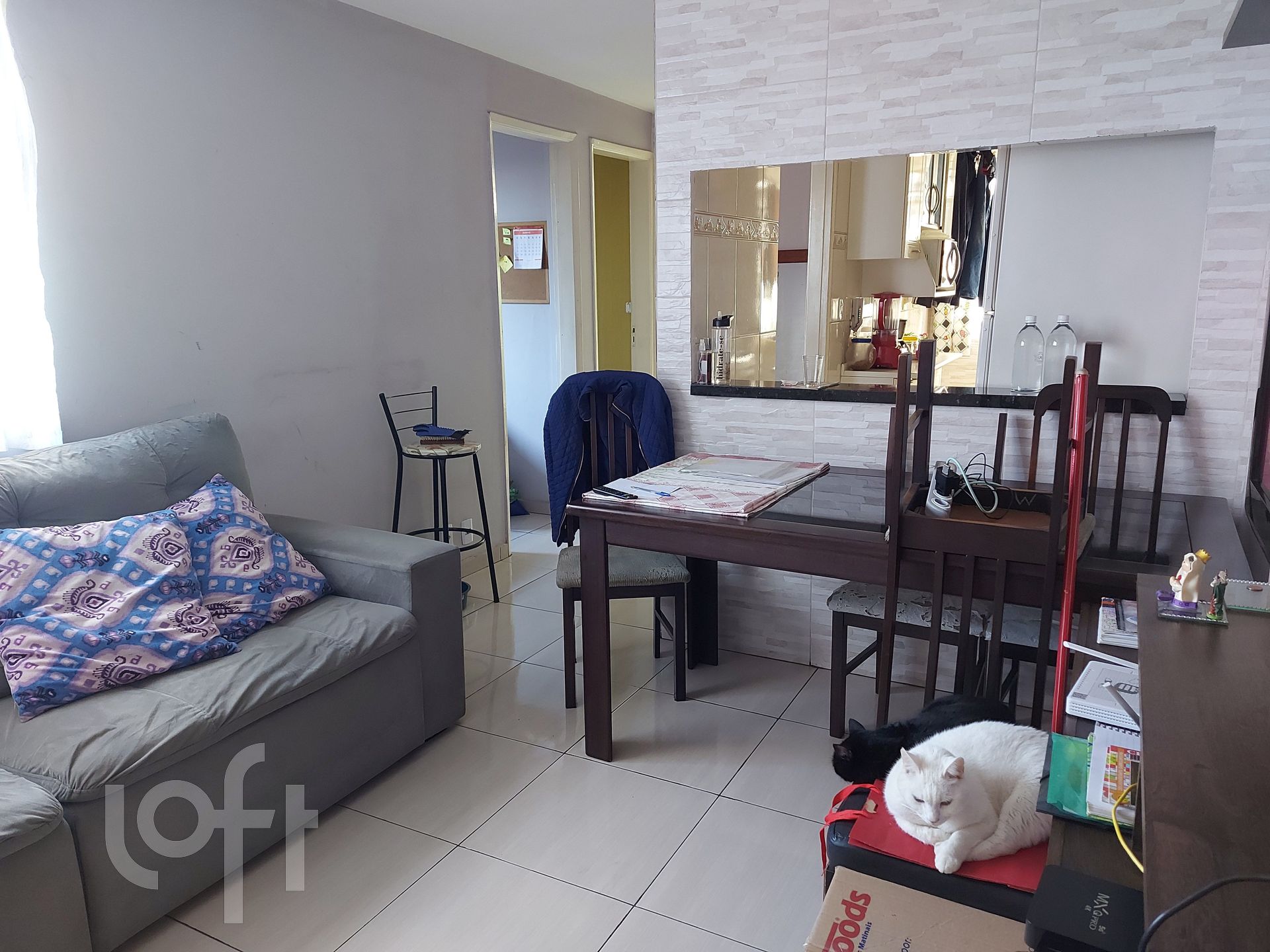 Apartamento à venda com 1 quarto, 47m² - Foto 2