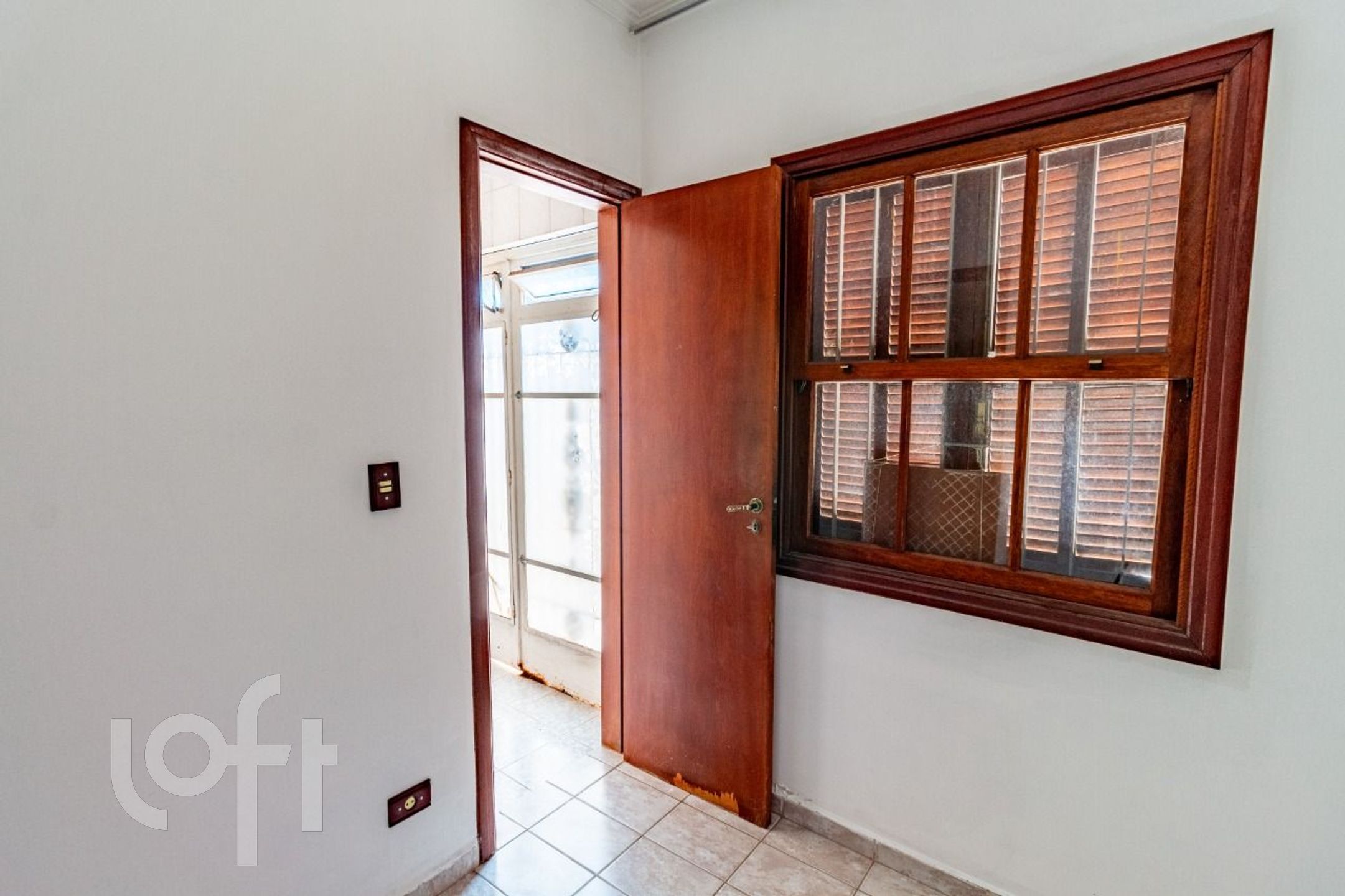 Casa à venda com 4 quartos, 165m² - Foto 26