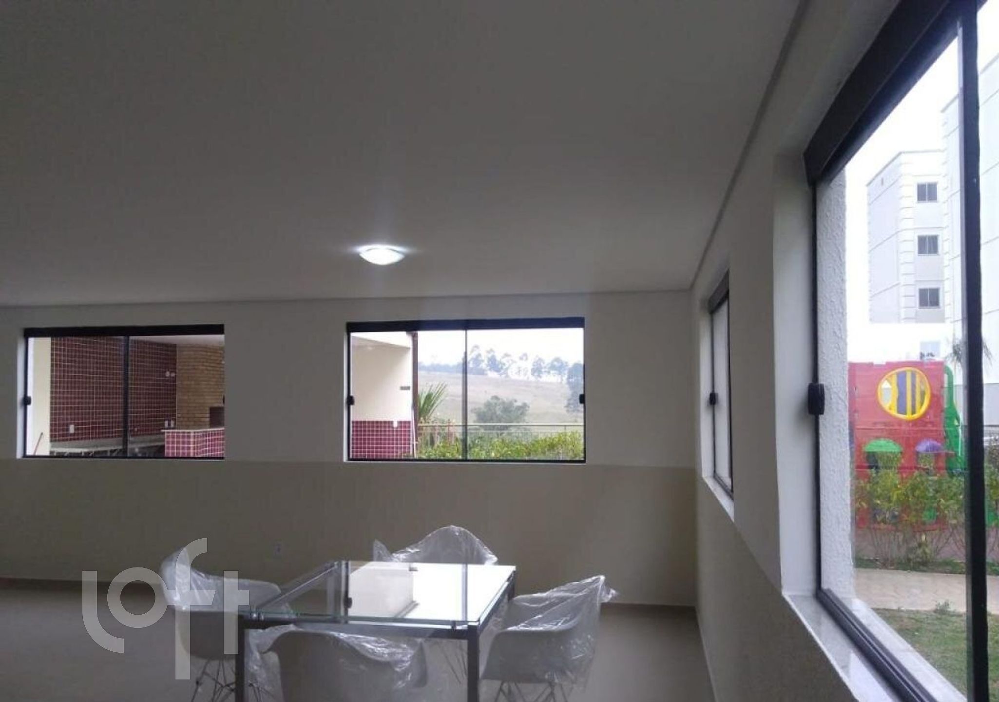 Apartamento à venda com 2 quartos, 42m² - Foto 12