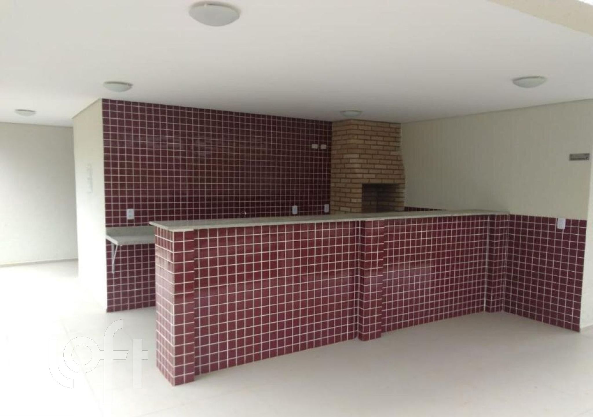 Apartamento à venda com 2 quartos, 42m² - Foto 15