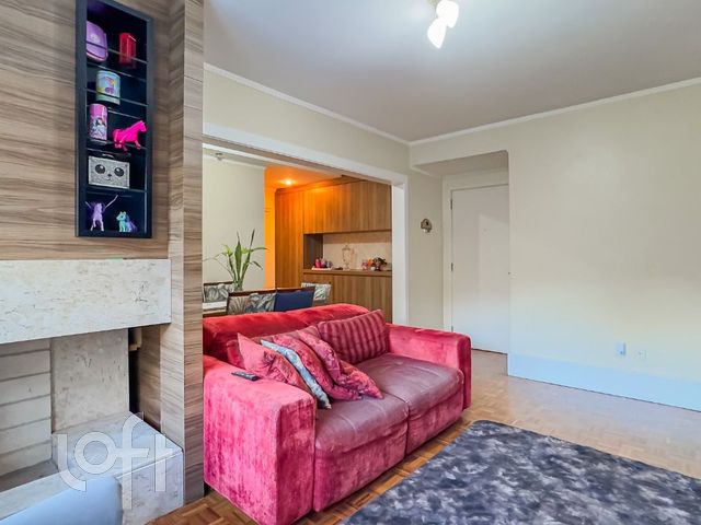 Apartamento com 74m², 2 dormitórios, 1 vaga, Petrópolis em Porto Alegre