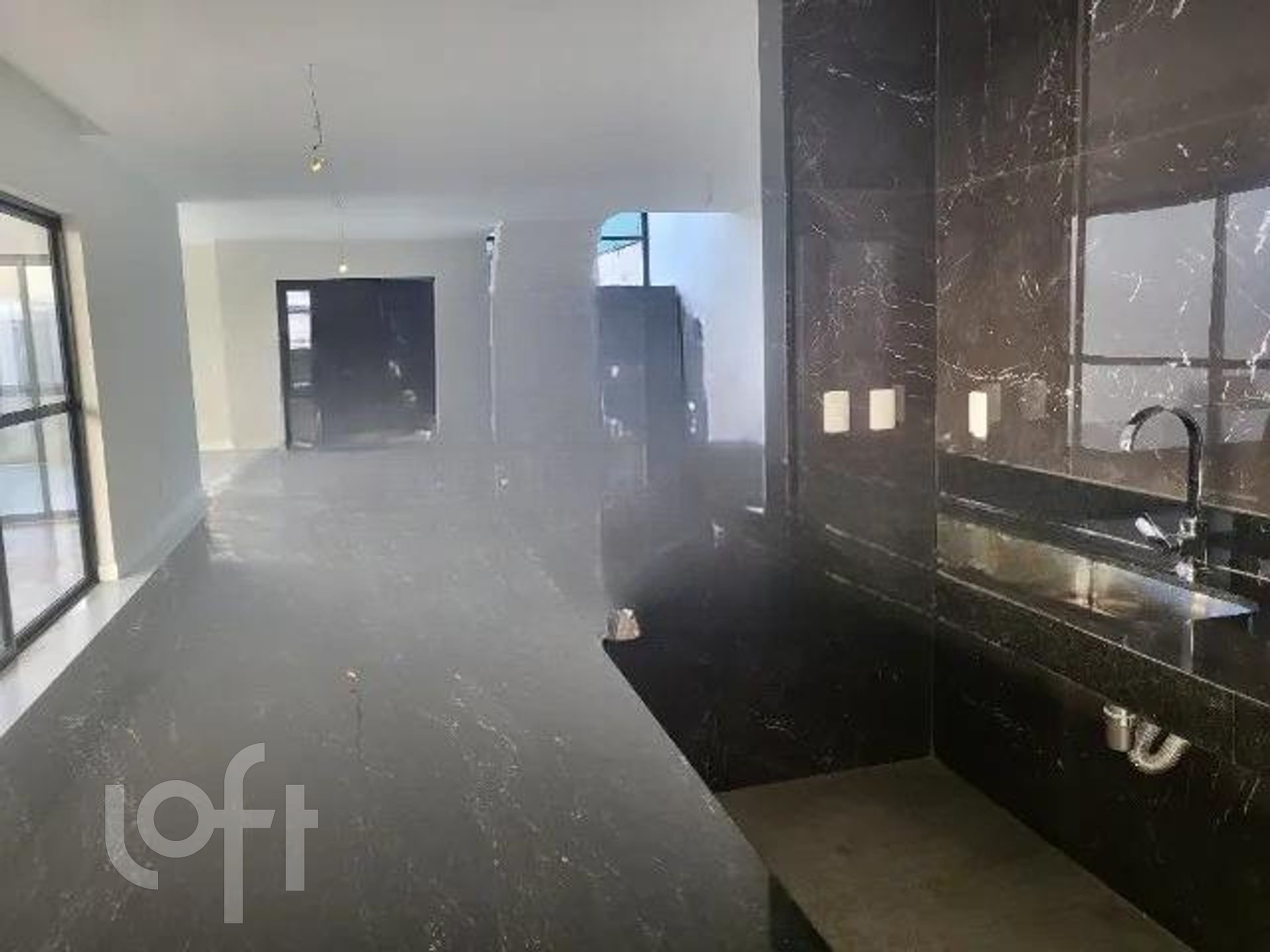 Casa à venda com 5 quartos, 450m² - Foto 8