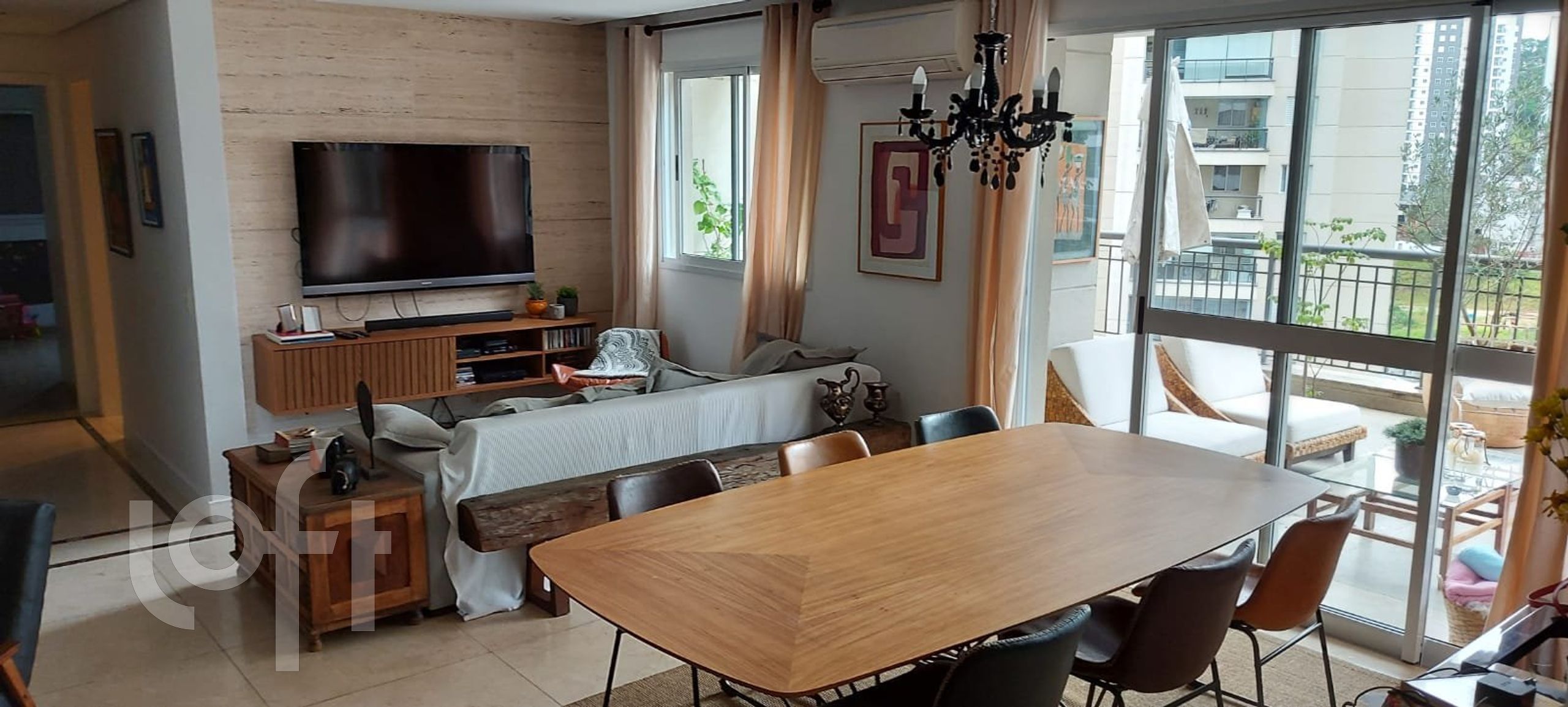 Apartamento à venda com 3 quartos, 250m² - Foto 1