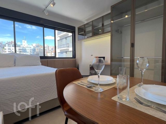 Apartamento com 46m², 1 dormitório, 1 suíte, 1 vaga, Rio Branco em Porto Alegre