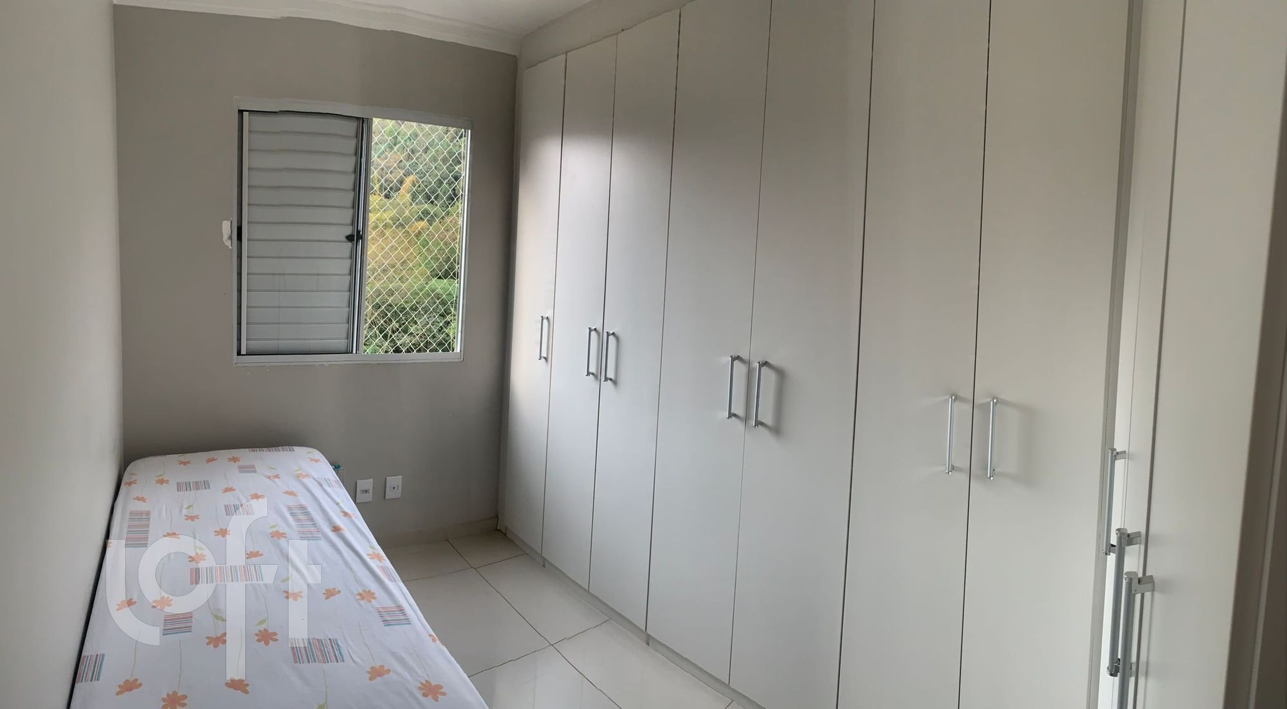 Apartamento à venda com 3 quartos, 50m² - Foto 3