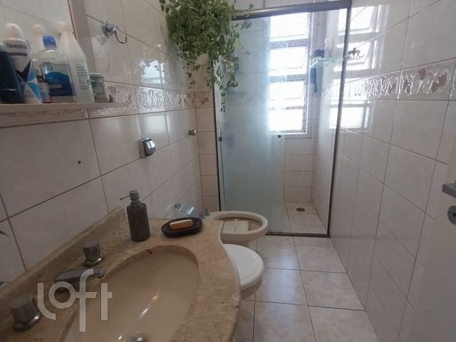 Apartamento com 73m², 2 dormitórios, 1 vaga, Menino Deus em Porto Alegre