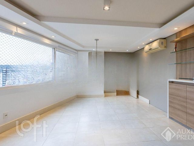 Apartamento com 79m², 2 dormitórios, 2 suítes, 2 vagas, Bela Vista em Porto Alegre