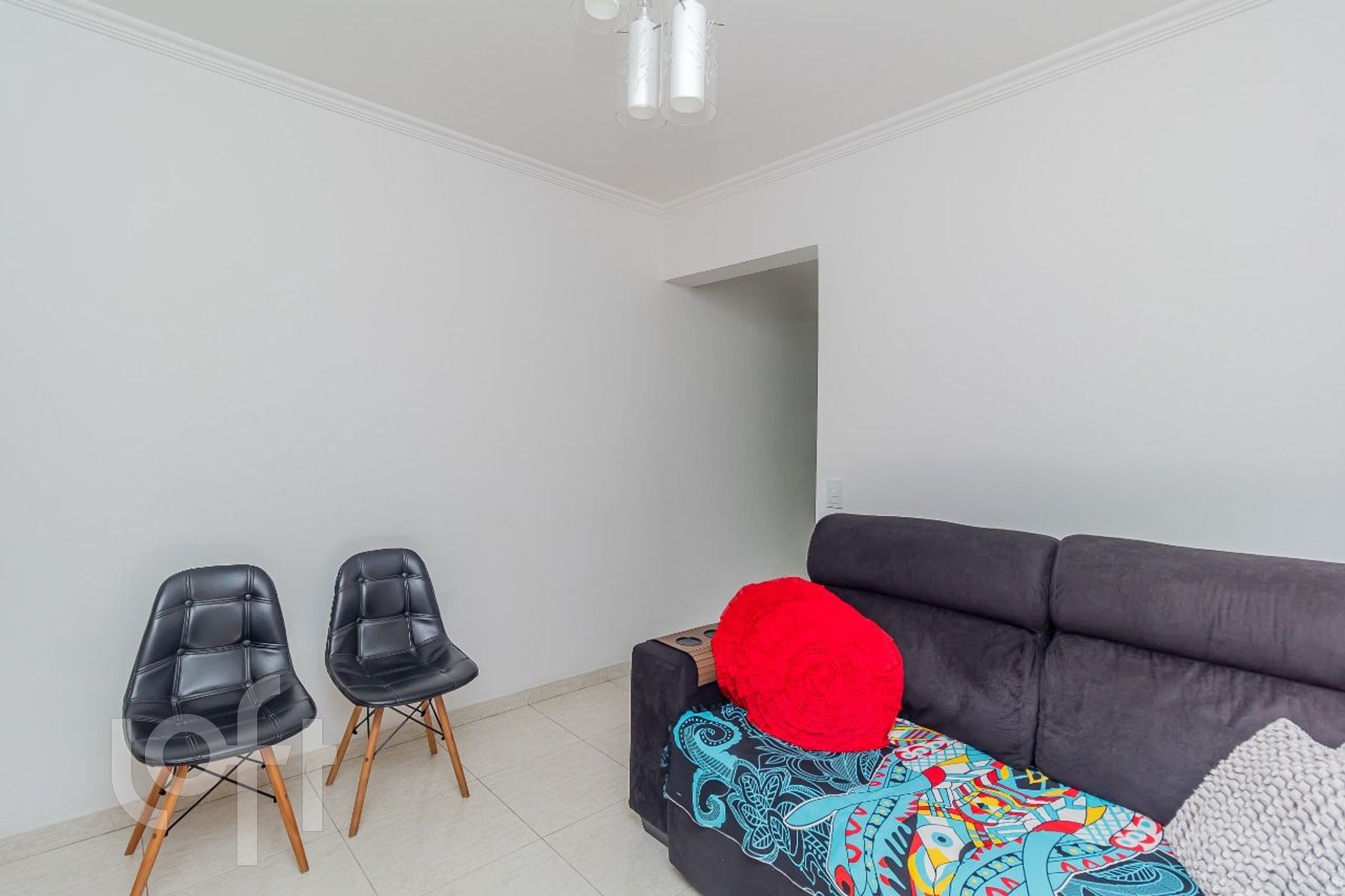 Casa à venda com 6 quartos, 500m² - Foto 2