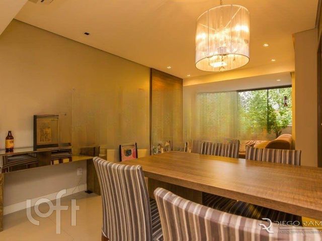 Apartamento com 76m², 3 dormitórios, 1 suíte, 1 vaga, Boa Vista em Porto Alegre