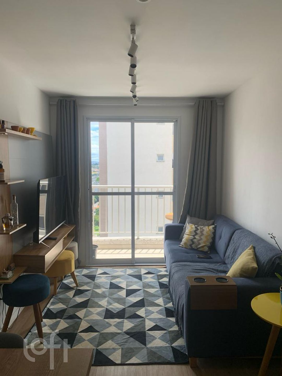 Apartamento à venda com 2 quartos, 49m² - Foto 1