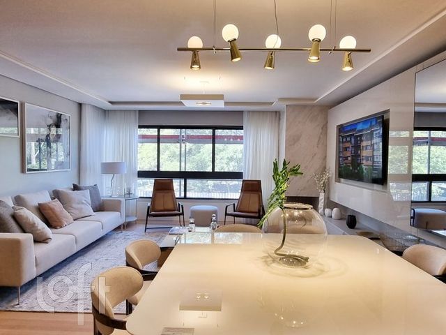 Apartamento com 170m², 3 dormitórios, 1 suíte, 3 vagas, Três Figueiras em Porto Alegre