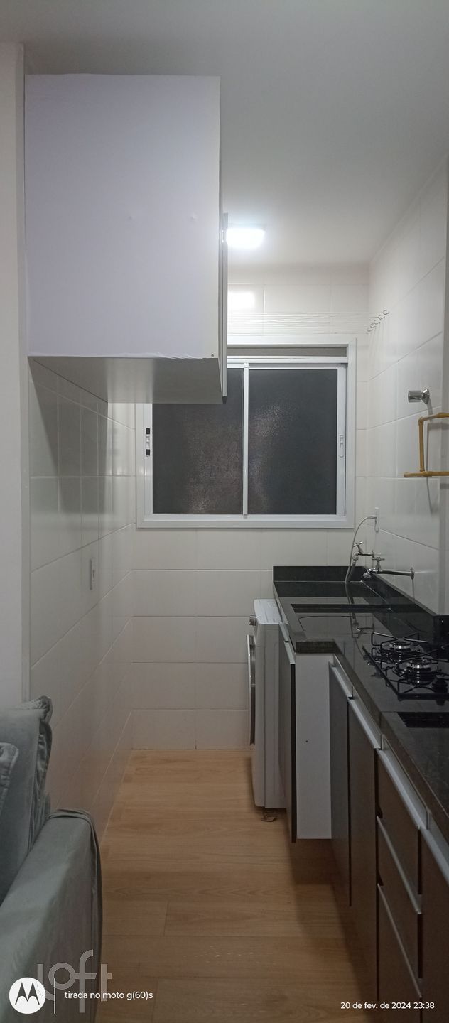 Apartamento à venda com 1 quarto, 33m² - Foto 2