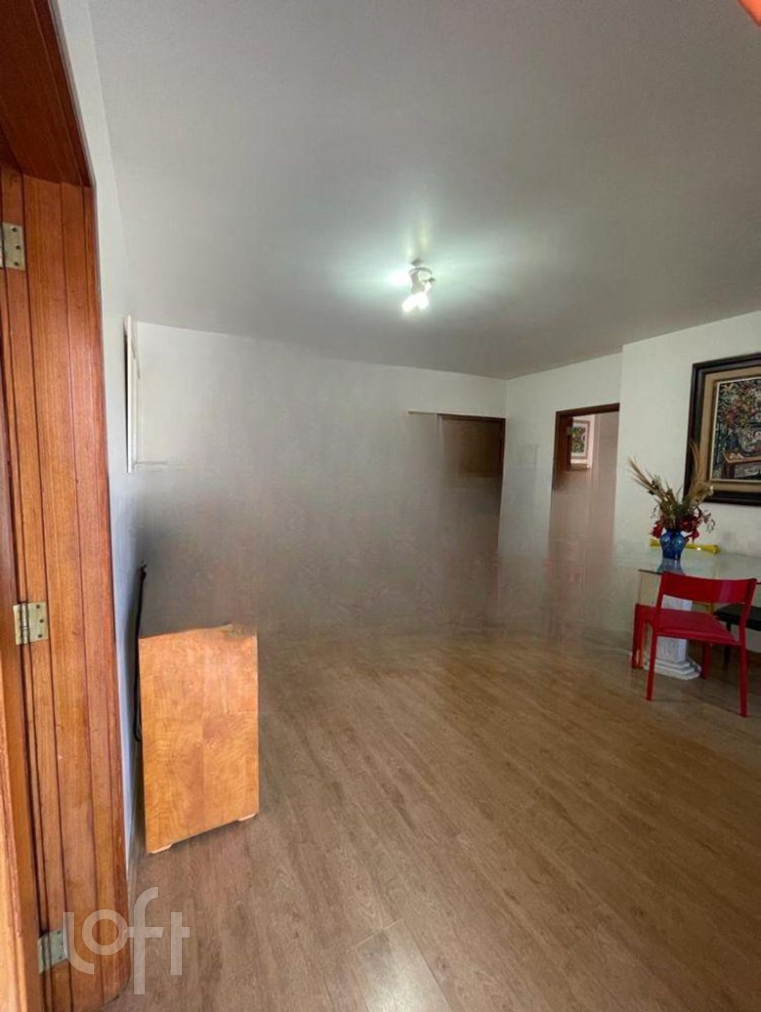 Apartamento à venda com 2 quartos, 80m² - Foto 10