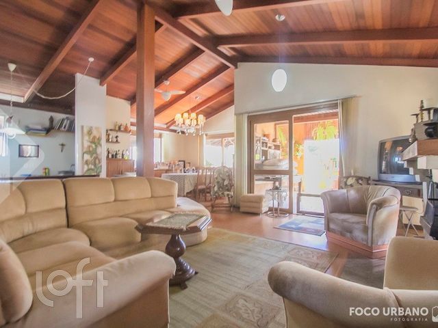 Apartamento com 315m², 3 dormitórios, 1 suíte, 2 vagas, Bela Vista em Porto Alegre